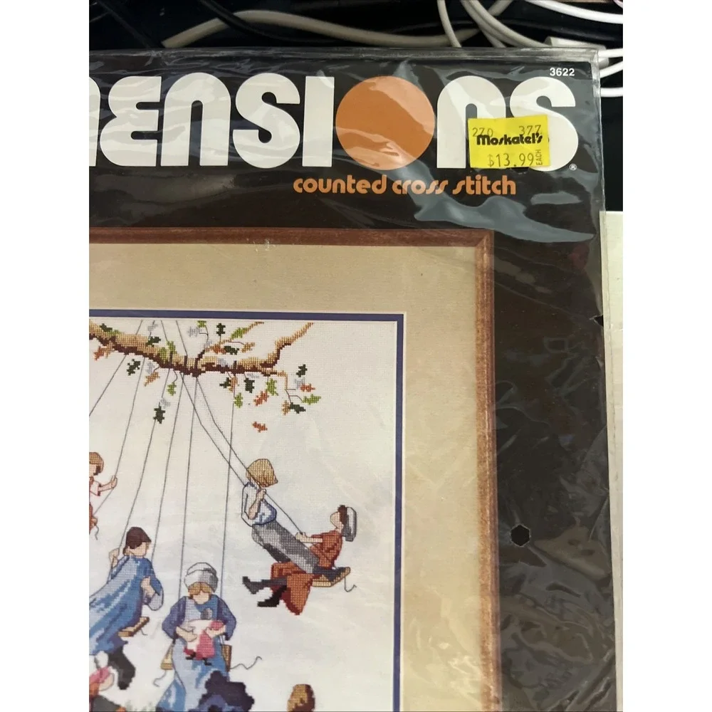 Dimensions AMISH PLAYTIME Counted‎ Cross Stitch Kit #3622 Vtg 1986 Sealed